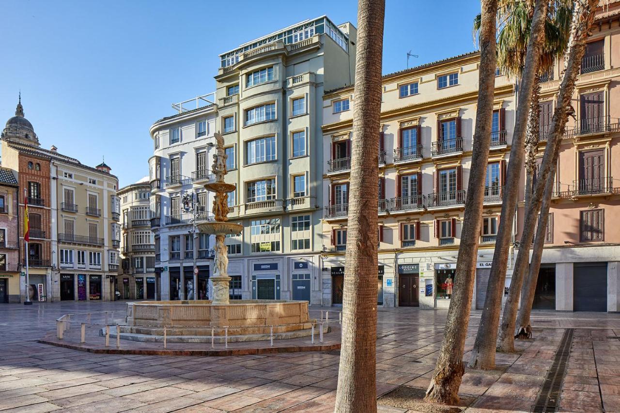 Lodgingmalaga Plaza Constitucion Extérieur photo
