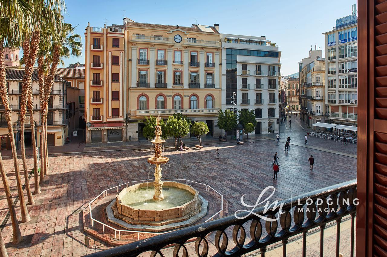 Lodgingmalaga Plaza Constitucion Extérieur photo